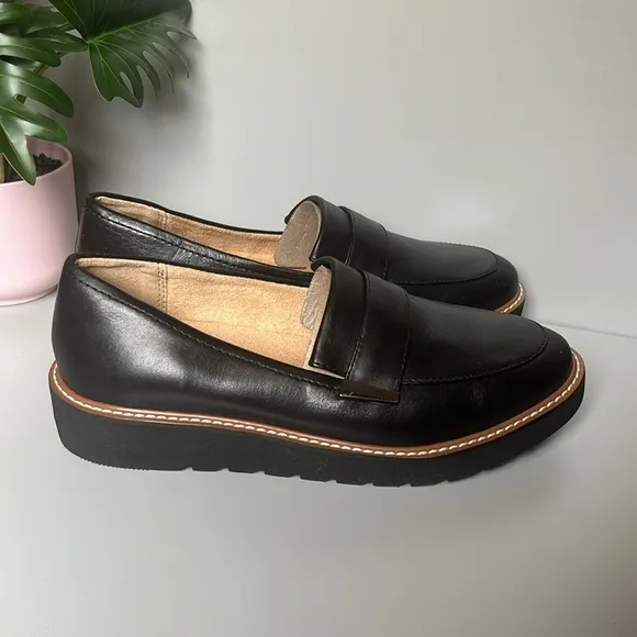 Naturalizer Adilene Black Leather Shoes