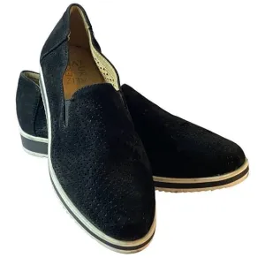 Naturalizer Black Bonnie Slip-On Shoes Sneakers Sz 8.5M Laser-Cut Leather  NEW