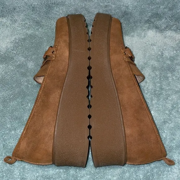 Naturalizer Soul Joyla Size 9 Lug Sole Slip On Shoes.  Brass Accent. Brown.