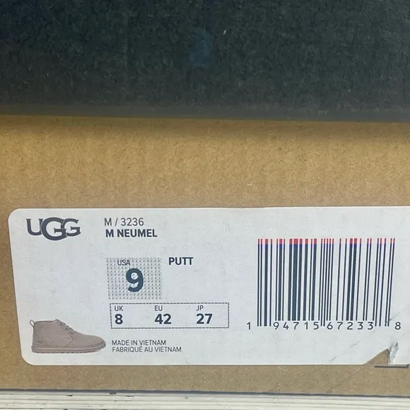 NEW 9 Ugg Men's UGG Nuemal Chukka Boot Putty (3236-PUTT) Light Grey AUTHENTIC