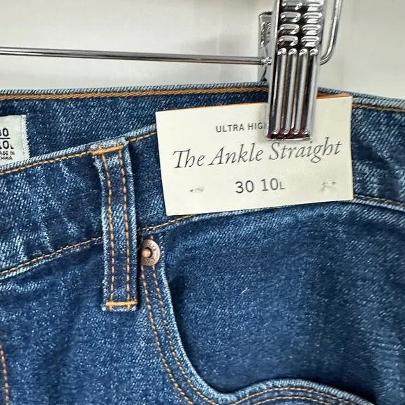 New Abercrombie &amp; Fitch Ankle Straight Jeans Ultra High Rise Denim 30 10L
