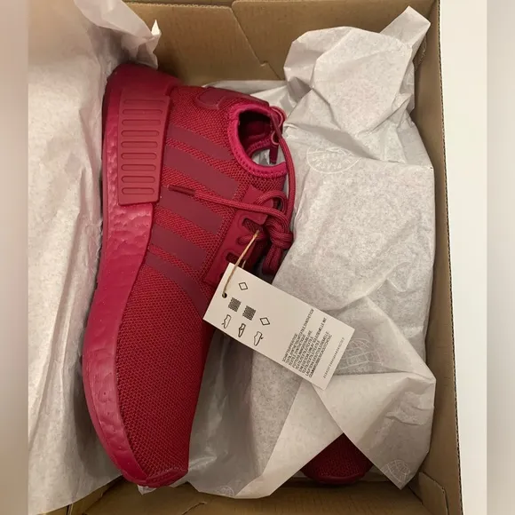 NEW ADIDAS NMD_R1 SHOES in Legacy Burgundy Size:8 Womens