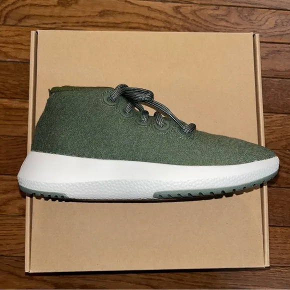 NEW Allbirds Merino Wool Runner Up Mizzle Sneakers Green Women's Size 5