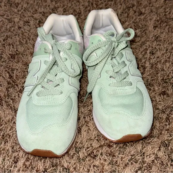 New Balance 574 Big Kid's Shoes Green-White GC574WK1 Avocado Gum Size 4
