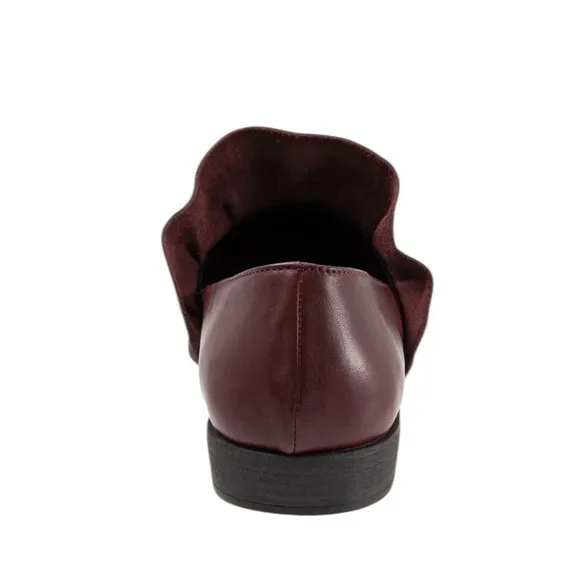 NEW Bueno Leather Burcu Women's Ruffle Flats Shoes Red Burgundy Size 9.5 or EU40