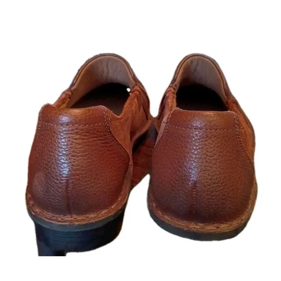 New Collection by Clarks Soft Cushion Brown Leather Slip On Shoes Womens 10