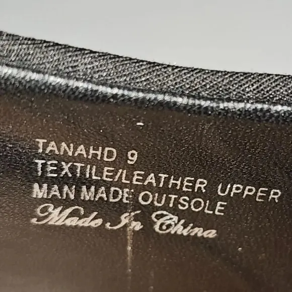 NEW Donald Pliner Tanah Bootie Wedge Shootie Black Stretch Crepe Elastic Size 9