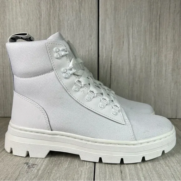 NEW Dr. Martens Docs Combs White Canvas Lace Up Combat Boot Shoes Women’s Size 9