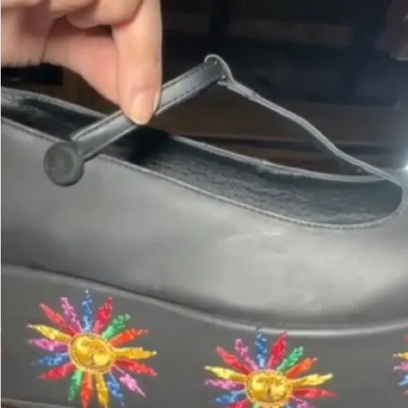 New Farm Rio Black Embroidered Women's Platform Shoes