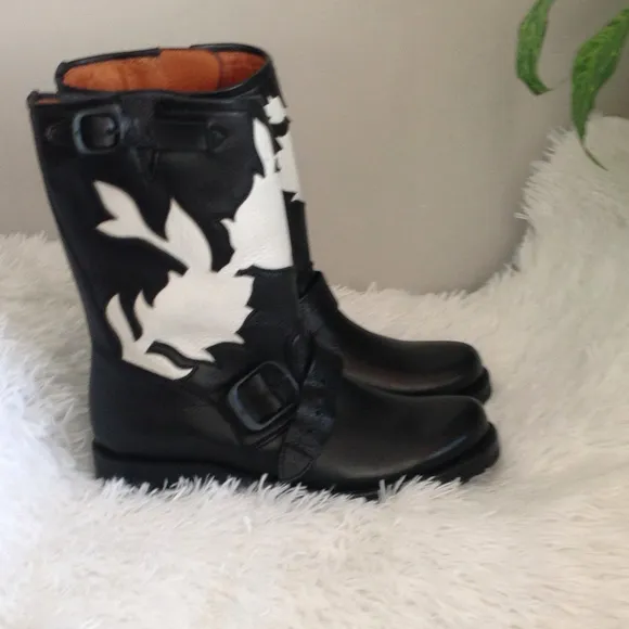 New Frye Veronica Floral Black Leather Boots