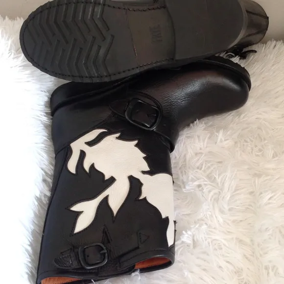 New Frye Veronica Floral Black Leather Boots