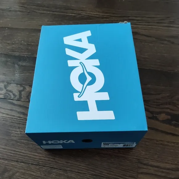 New!!! HOKA Women's Girls Running Shoes Rincon 4 Shoes - Frost/Pink Size 8.5 NIB