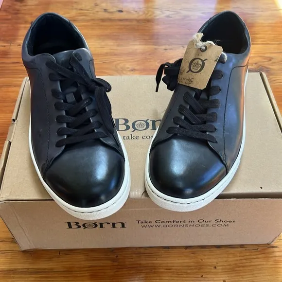 New in Box Born Allegheny II leather sneakers men’s sz 10.5 black white casual