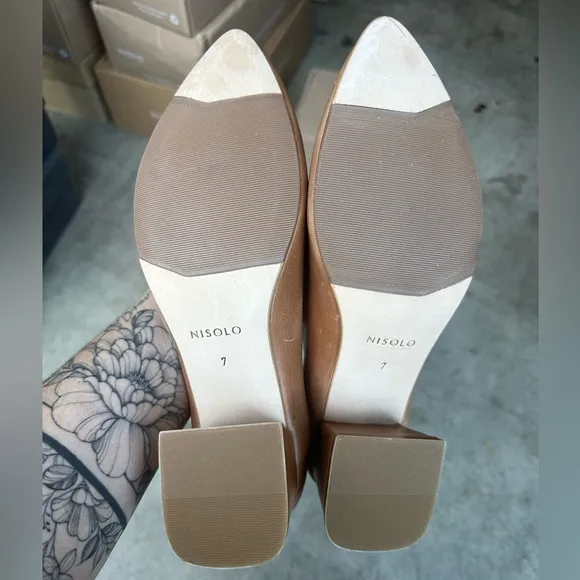 NEW IN BOX Nisolo Fiorela Go-To Mid Heel in Caramel