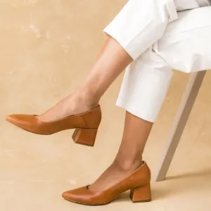 NEW IN BOX Nisolo Fiorela Go-To Mid Heel in Caramel
