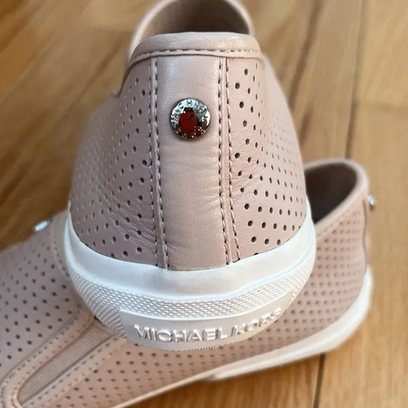 New Michael Kors Soft Pink 9.5 Boerum Double Gore Lasered Leather slip on shoes