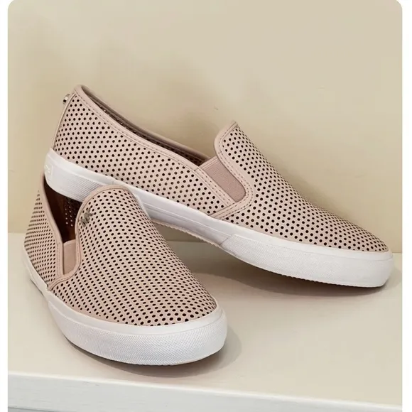 New Michael Kors Soft Pink 9.5 Boerum Double Gore Lasered Leather slip on shoes