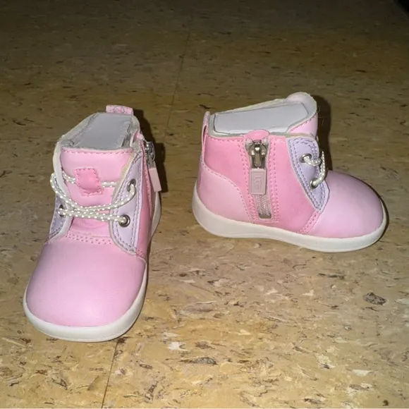 NEW NIB baby Girl UGG pink Kristjan Chukka Leather Boot Sz 2/3 6-12m Shoes