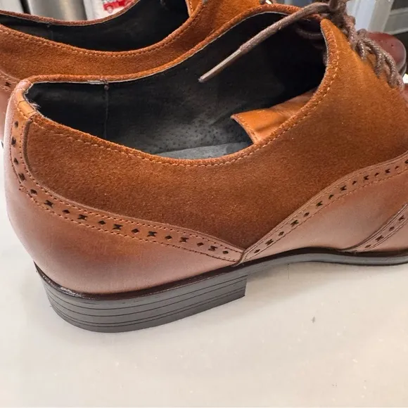 NEW STACY ADAMS Men’s Wingtip Oxfords Shoes Brown Leather Size 10 M