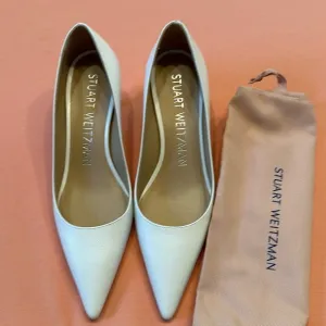 New Stuart Weitzman Leather Shoes. White. Size 6.