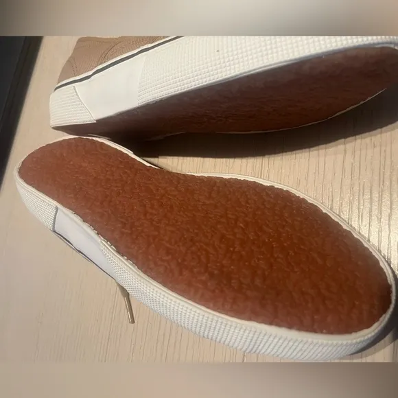 NEW SUPERGA CANVAS SNEAKERS