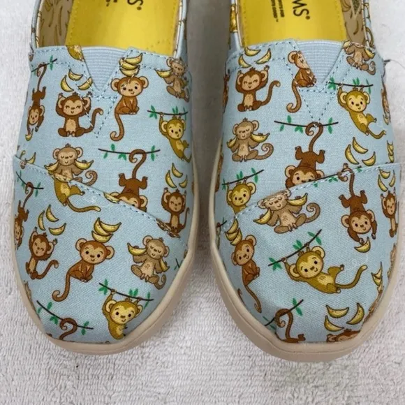 New Toms Shoes Kids Alpargata Blue Monkey Business Print Canvas Size 6 Youth