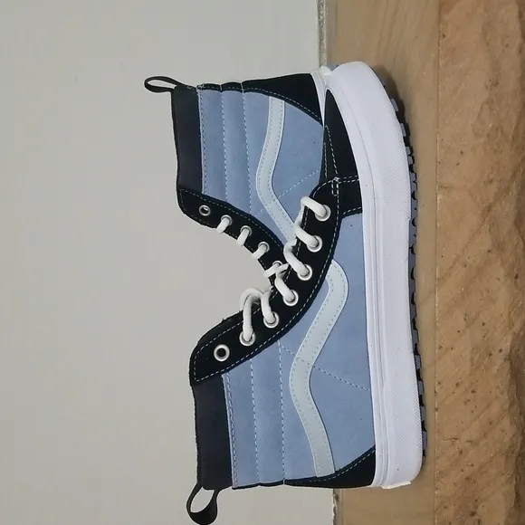 NEW! Vans Sk8-Hi MTE 1 Ashley Blue &amp; Black Skate Shoes sz 5 NWT