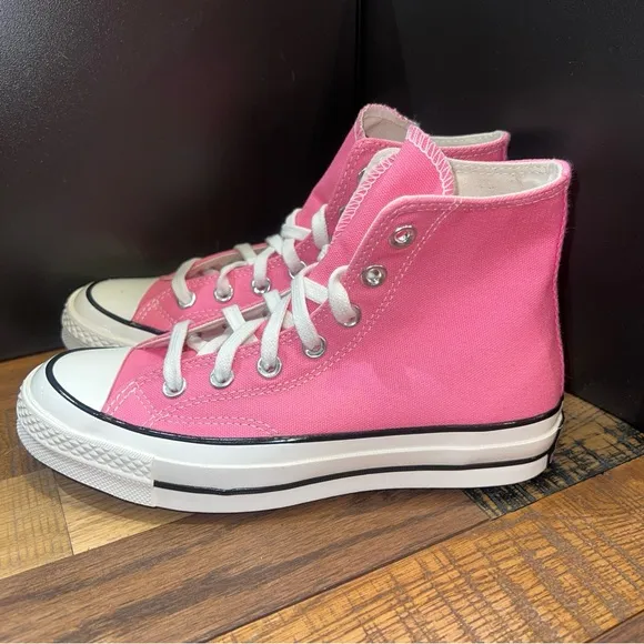 NEW Women’s CONVERSE CHUCK 70 Hi Pink Sneakers A08184F