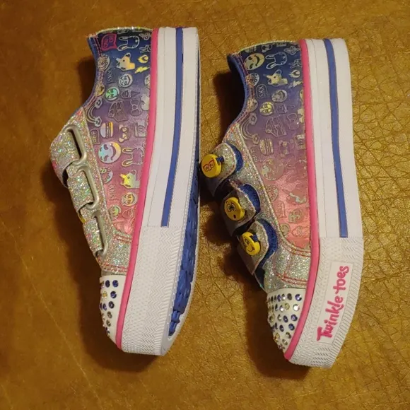 NIB Sketchers Twinkle Toes size 10.5