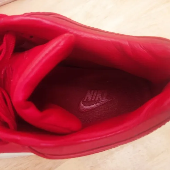 Nike Air Flight 89 Red Leather Sneaker Shoes Size 9.5