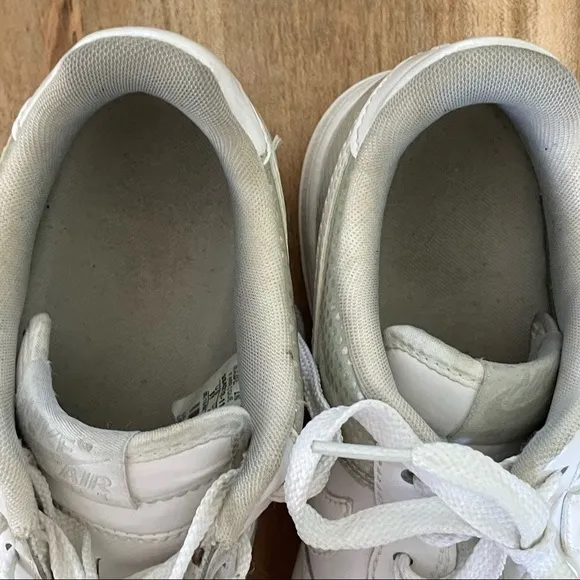 NIKE AIR FORCE 1 LE (GS) Shoes Women’s 6.5