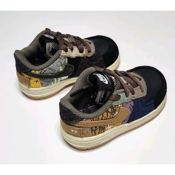 Nike Air Force 1 Low x Travis Scott 'Cactus Jack' (TD) Sneakers CT0911-900