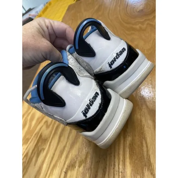 Nike Air Jordan Dub Zero Sneakers Boy 6Y White Leather Low Top Running Shoes S64