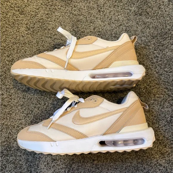 Nike Air Max Dawn Soft Pink Shoes