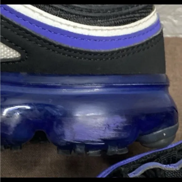 Nike Air VaporMax '97 GS Kid's Size 7Y (Women's 8.5) Black/Persian Violet-White