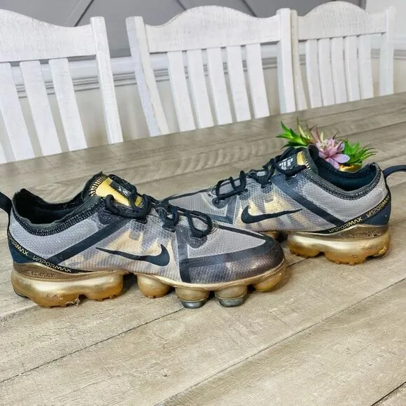 Nike Air VaporMax GS Black Gold Women’s Size 8.5