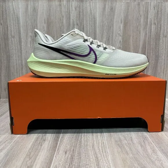 Nike Air Zoom Pegasus 39 Running Shoes Light Orewood Plumb Purple Men’s Size 11