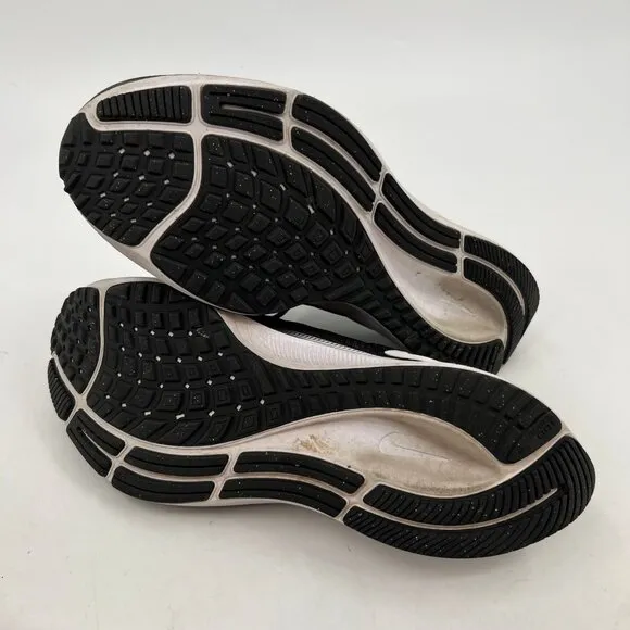 Nike Black and White Zoom Pegasus 37 Sneakers | Size 9.5