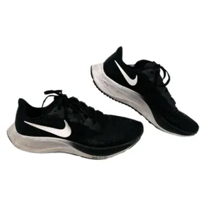 Nike Black and White Zoom Pegasus 37 Sneakers | Size 9.5