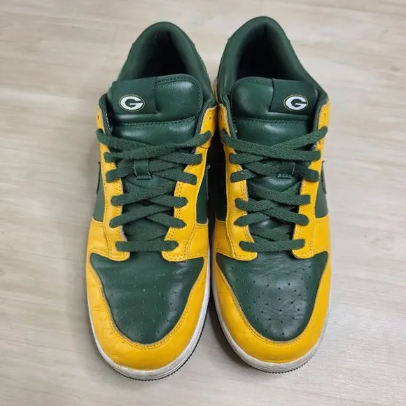 Nike Dunks Low ID Green Bay Packers Men’s 10 Shoes 535081-901 Size 11