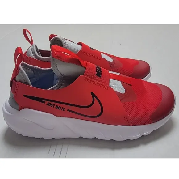 NIKE Flex Runner 2 Sneakers