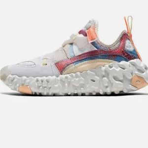 Nike ISPA Over React Fly Knit Light. Recycled Materials US Size 8.5/ EU 42