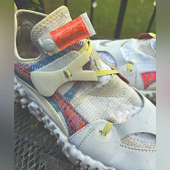 Nike ISPA Over React Fly Knit Light. Recycled Materials US Size 8.5/ EU 42