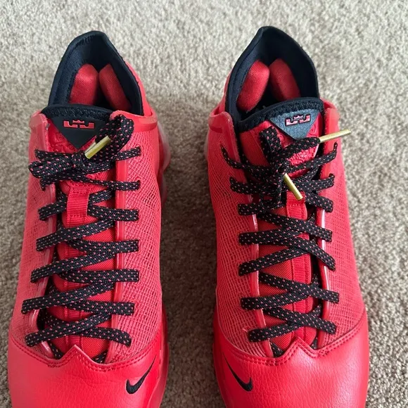 Nike LeBron 19 Low University Red Crimson Basketball Shoes- Size 11