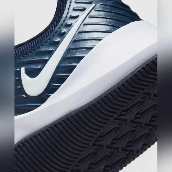 Nike MC Trainer 'Obsidian’ Men's Athletic Shoes Size 10.5 NWOT MSRP $90