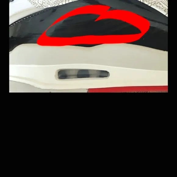 Nike Men's Air Jordan Dub Zero Leather/  Faux White/True Red-Black.  Size 9.5
