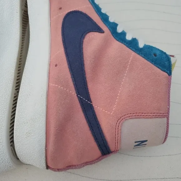 Nike Mens Blazer Mid '77 Desert Berry Suede Shoes Sneakers DC9179-664 Size 8.5