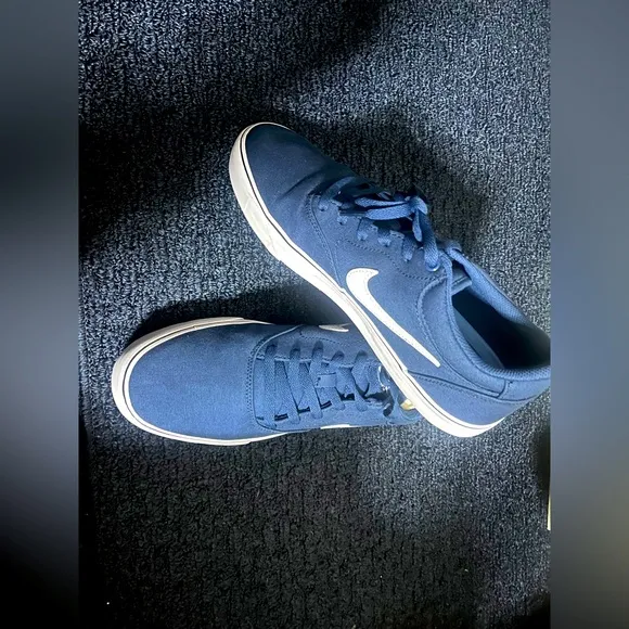 Nike Men's Blue Sneakers 11.5