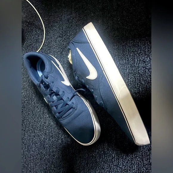 Nike Men's Blue Sneakers 11.5