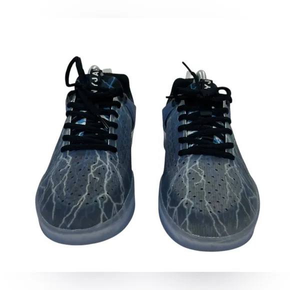 Nike Mens US 8 Sneakers Zoom Nyjah 3 SB Trouble at Home FB2394 001 Shoes